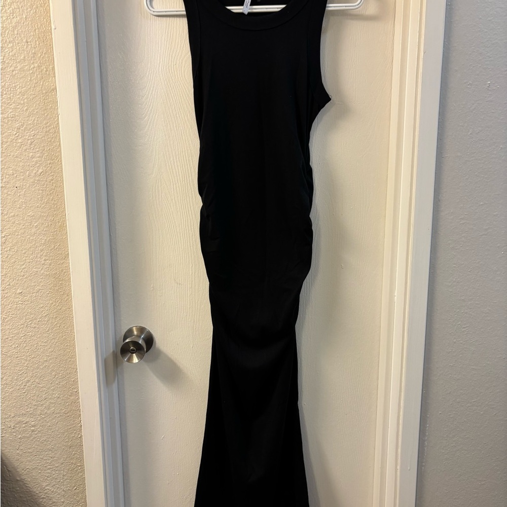 BE COOL Black Maxi Dress